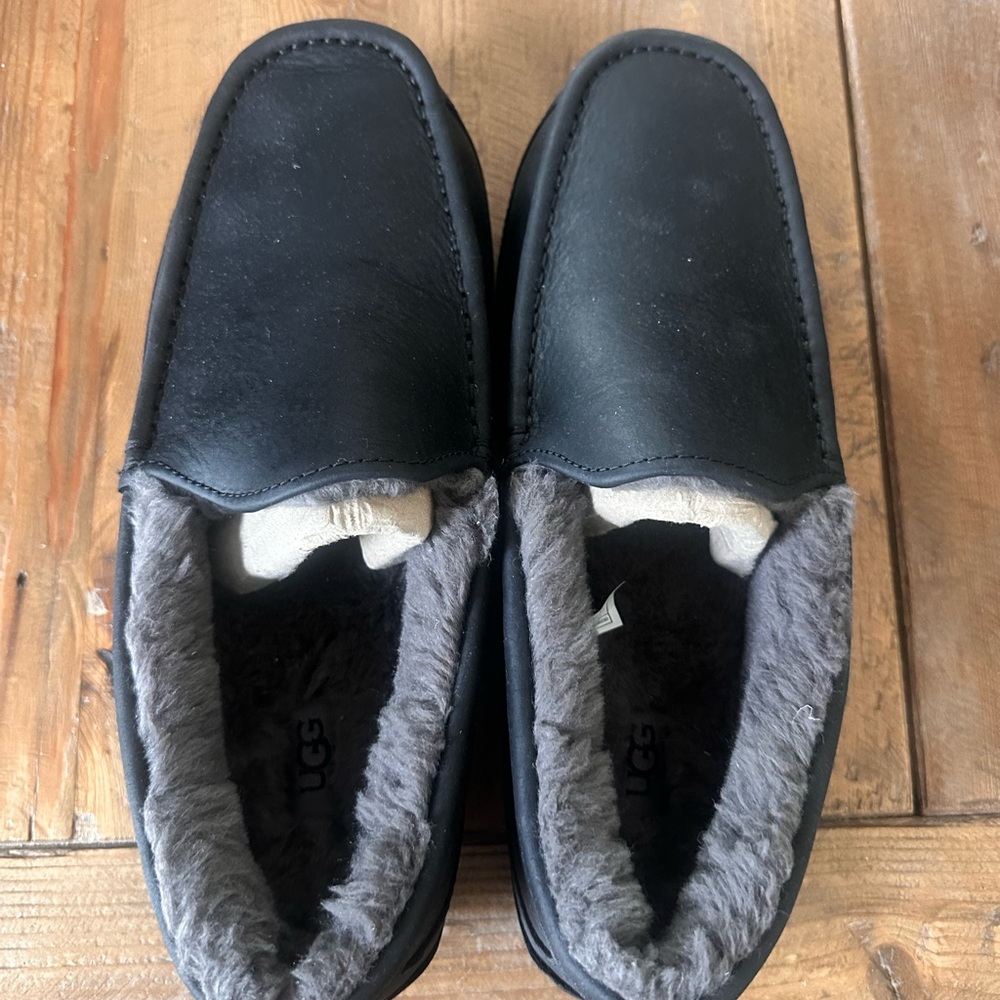 Brand new *UGG Men's Black Slip-On Shoes